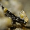 Melilite (groupe) Wollastonite Esseneite - Saint-Maime - Forcalquier - Alpes-de-Haute-Provence
