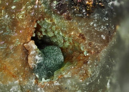 Adamite Olivenite - Puy Merle - Saint-Polycarpe - Limoux - Aude