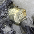 Pyrite - Mine du Chazelet - La Grave - Briançon - Hautes-Alpes