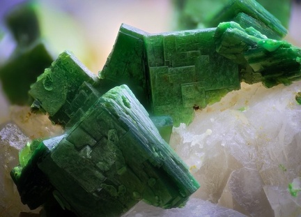 Torbernite - Margabal - Entraygues-sur-Truyère - Rodez - Aveyron