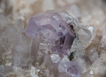 Fluorapatite - Montebras (Carrière) - Soumans - Creuse 