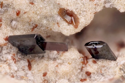 Pseudobrookite - Bizac - Le Brignon - Haute-Loire