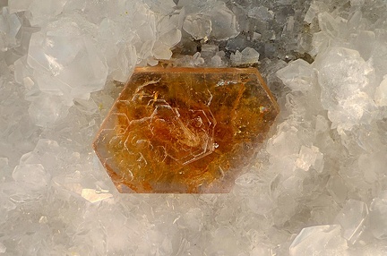  Bastnäsite-(Ce) Calcite - Trimouns - Luzenac - Ariège