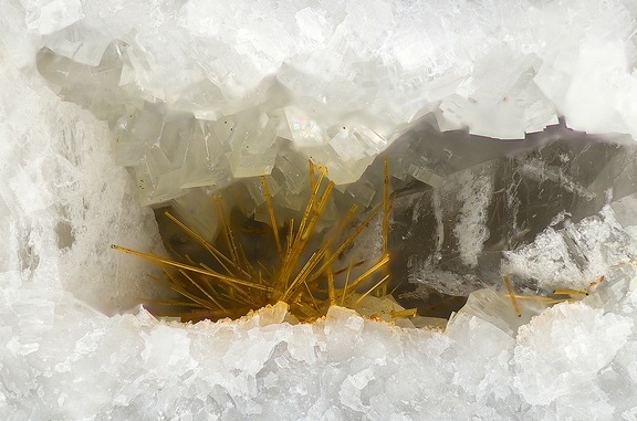  Aeschynite - Trimouns - Luzenac - Ariège