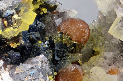  Hémimorphite Sphalérite - Carrière de Birrity - Arbouet-Sussaute - Pyrénées-Atlantiques