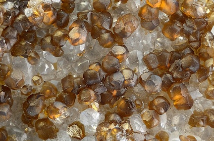 Smithsonite Calcite - Carrière de Birrity - Arbouet-Sussaute - Pyrénées-Atlantiques