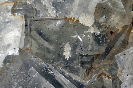 Aragonite Fluorite - Carrière de Birrity - Arbouet-Sussaute - Pyrénées-Atlantiques