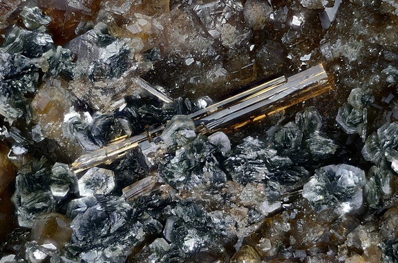 Vésuvianite Grossulaire - Bessans - Savoie