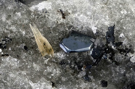 Thortveitite Hématite - Fôret de Kersy - Bonneval-Tarentaise - Massif de la Lauzière - Savoie
