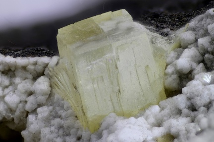 Thomsonite - Vallée de la Papenoo - Tahiti - Polynésie française