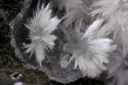 Thomsonite - Vallée de la Papenoo - Tahiti - Polynésie française