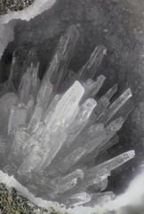 Aragonite - Vallée de la Papenoo - Tahiti - Polynésie française