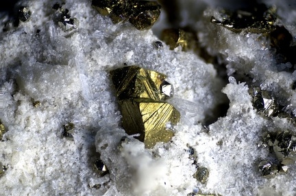 Chalcopyrite - Carrière des Grands- Caous - Boulouris - Saint-Raphaël - Var