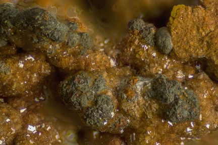  Goethite - Veine de la Ferme Roche - Mines d'Orpierre - Orpierre - Gap - Hautes-Alpes
