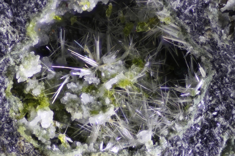 actinolite-987-9-13- cv 3mm.jpg