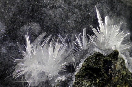 Aragonite - Vallée de la Papenoo - Tahiti - Polynésie française