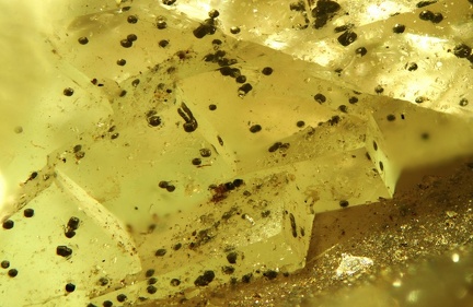n°171120 - Pyrite Fluorite -  Grand filon - Voltennes - La Petite Verrière - Saône-et-Loire