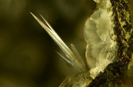 n°198048 - Aragonite Thomsonite-Ca - Faataua River - Tahiti - Polynésie Française