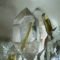 Quartz  Épidote -  Cevins  - Savoie 