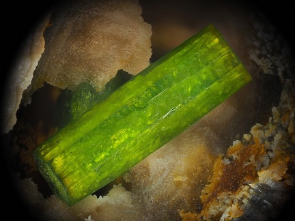 Pyromorphite - Mine du Rossignol - chaillac - Indre