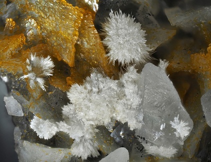 Strontianite Calcite Dolomite - Upaix - Hautes-Alpes