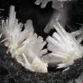 Phillipsite - Carrière Bussiole - St Jean des Ollières - Puy de Dôme