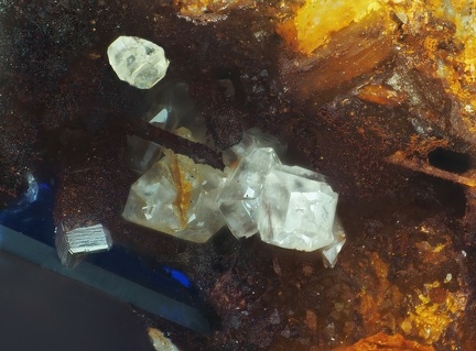 n°112209 - Cérusite  Linarite - Puechiguier - Aveyron