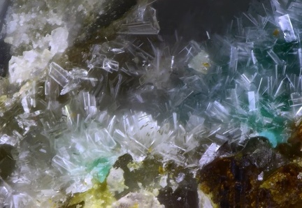 n°112216 - Hemimorphite -  Puechiguier - Aveyron