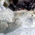 n° 107043 - Phillipsite Chabazite -  Croix des Boutières - Borée - Ardèche 