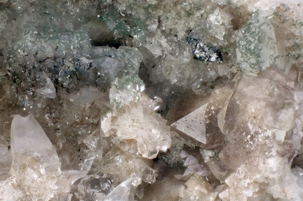 n°138186-1 - Titanite Calcite Anatase - Mur des Puits - Saint Christophe En Oisans - Isère