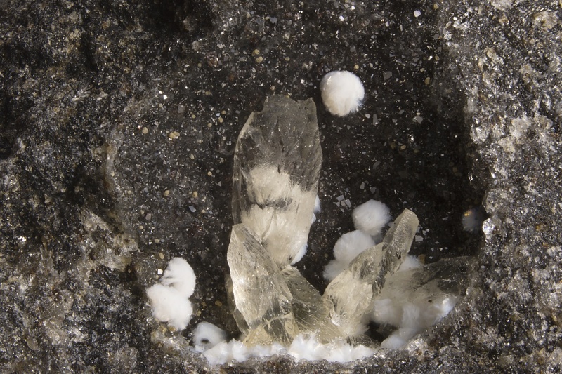 Champ : 6.0 mm
Donateur : Roger VERNAY 197063 -Calcite Truscottite Rivière des Galets Saint Paul Ile de la Réunion FOV 6 mm-LL.jpg