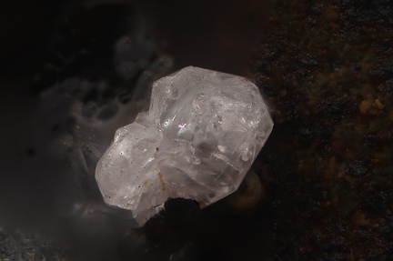 n°198044 - Chabazite Var. Phacolite - Faataua River - Tahiti - Polynésie-Française