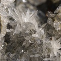 n°115098 Bis - Aragonite, Philipsite - Pont de Pierre Taillade - Laveissiere - Cantal 