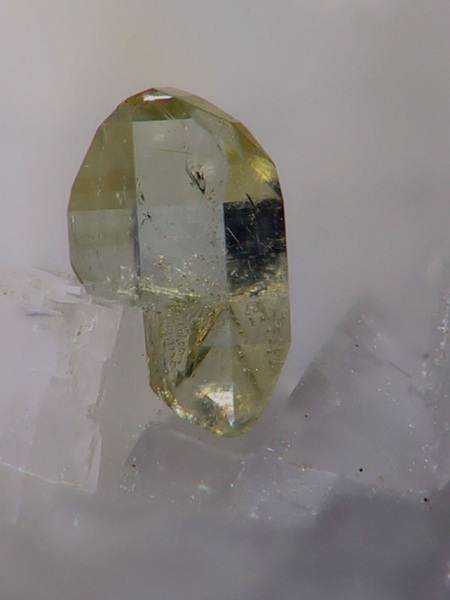 Hingganite-(Y)- Trimouns - Ariège