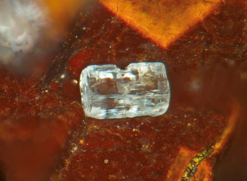 Pharmacosiderite  Puy-les-Vignes - Haute-Vienne.jpg