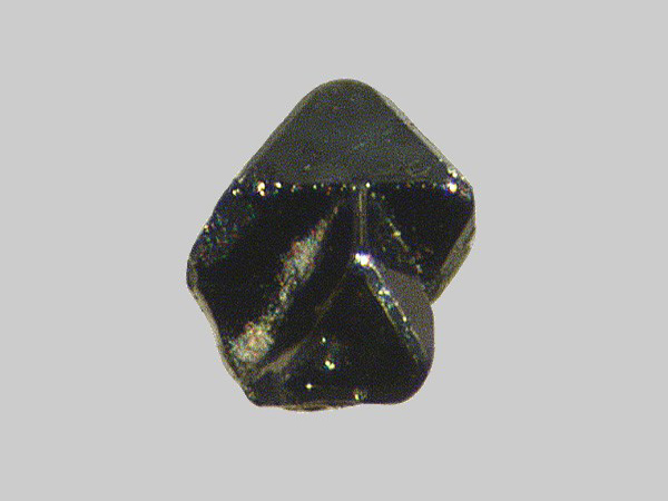 Magnétite - Ruisseau de Chareire - Picherande - Puy-de-Dôme - FP - Taille 0,5mm - Magnétite - Ruisseau de Chareire - Picherande - Puy-de-Dôme - FP - Taille 0,5mm.jpg Magnétite - Ruisseau de Chareire - Picherande - Puy-de-Dôme - FP - Taille 0,5mm.jpg