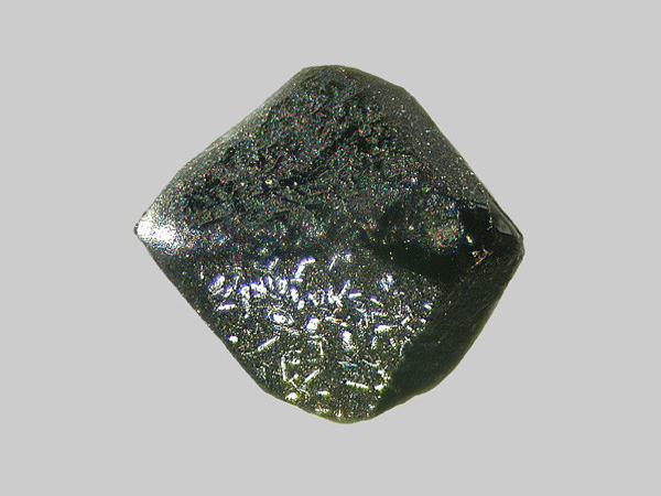 Magnétite - Ruisseau de Cizières - Saint-Eble - Haute-Loire - FP - Taille 1mm