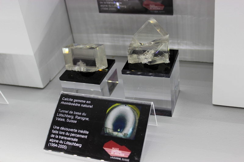Exposition Prestige 2015-Alpes XPO-Calcite Tunnel Lötschberg VS.jpg