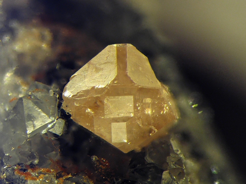 Donateur : Pierre Valverde
107037-Cerusite Cornas.jpg