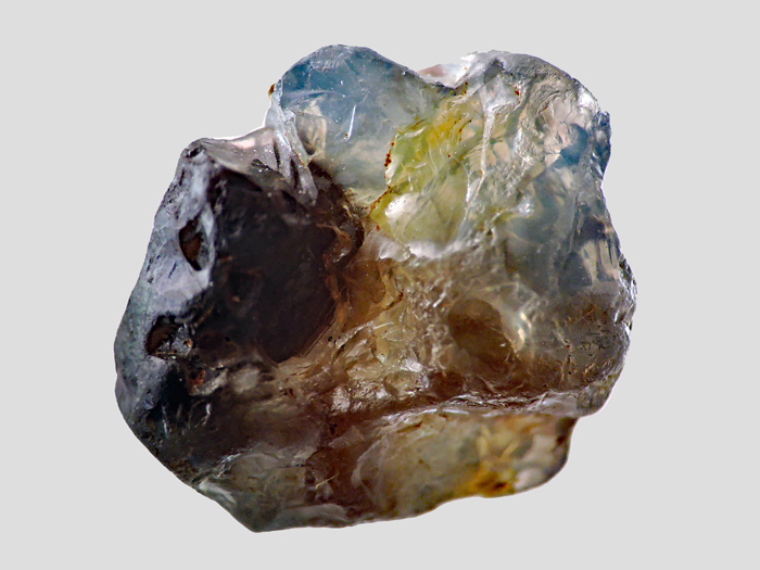 Saphir - l'Ailloux - Sugères - Puy-de-Dôme - FP - Taille 5mm (4).jpg