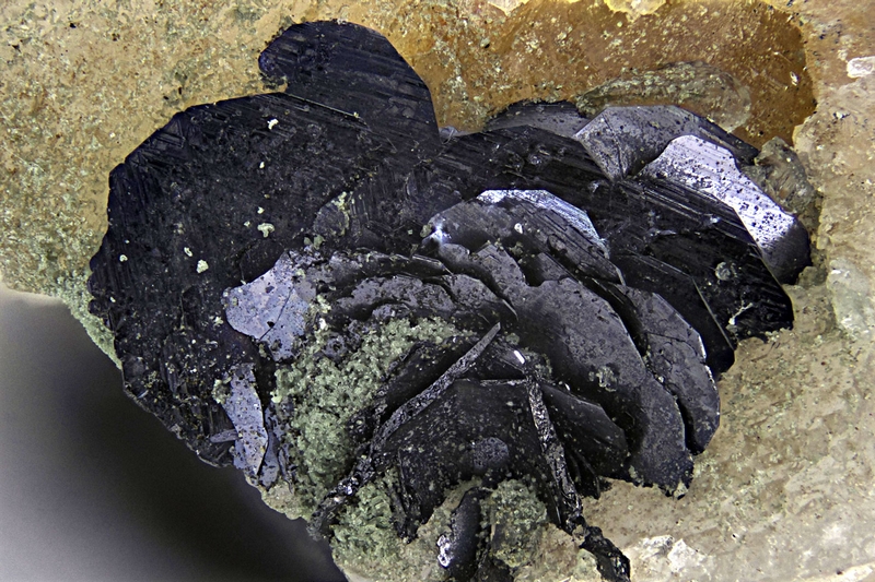 Ilmenite-plan-du-lac. Fov 8.00 mm.jpg