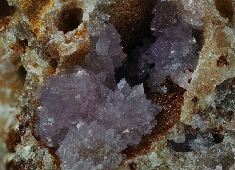 Strengite - Mine de l'Eperon - Beauvoir - Echassières - Allier