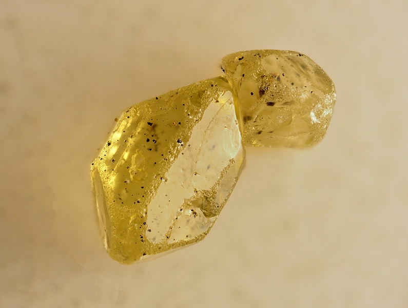 Olivine - Plaine des Sables - La Réunion champ 2.jpg