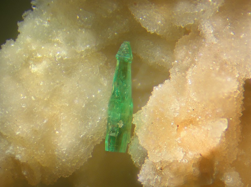 torbernite ch 3mm.jpg