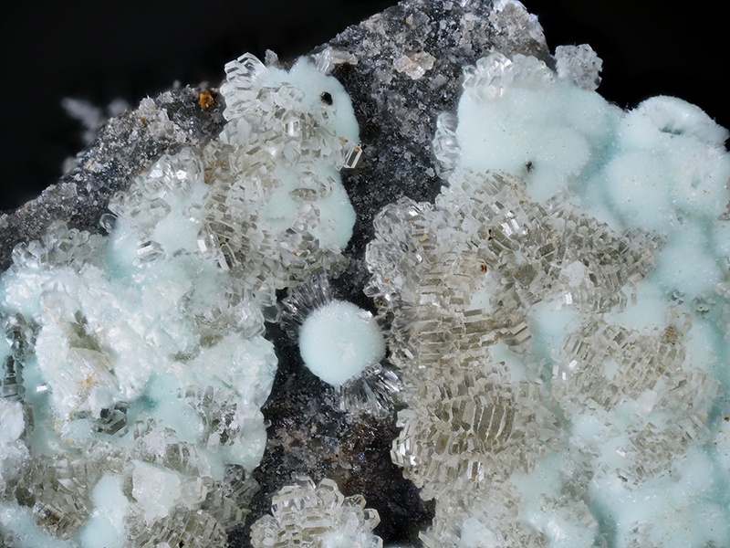 champ 4mm Aurichalcite Hemimorphite - La Sanguinède - Gard champ 4.jpg